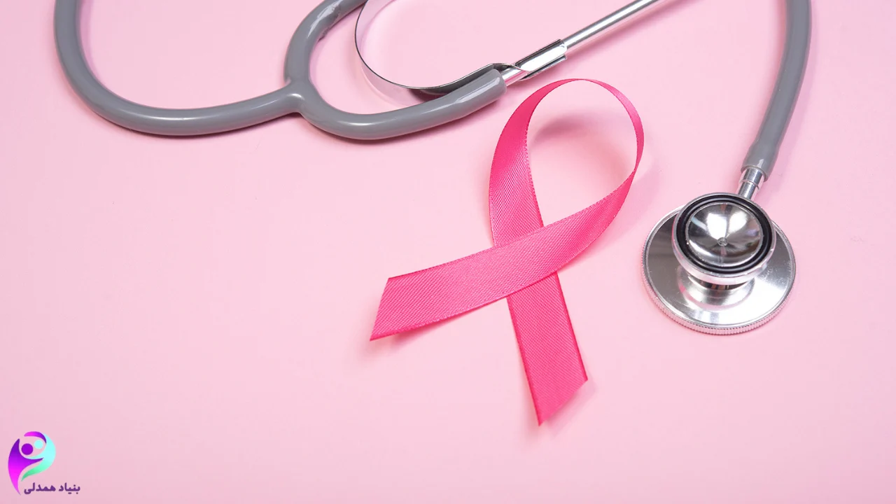 اهدای تجهیزات پزشکی به بیماران سرطانی